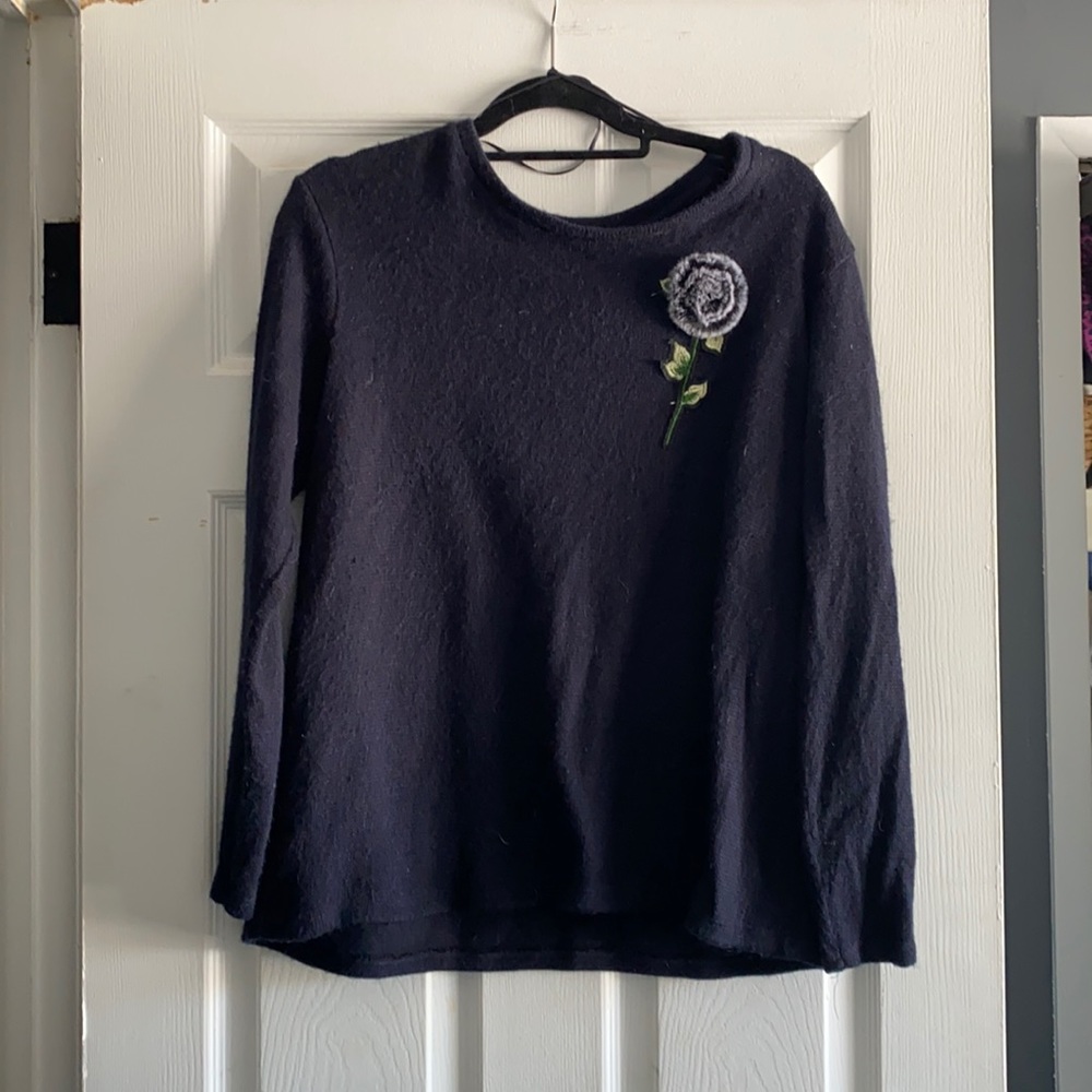 Zara Fuzzy Flower Sweater | EUC, Size L